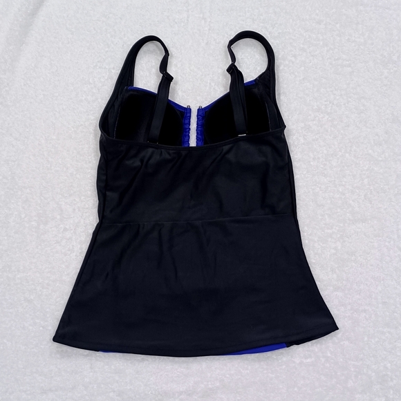 VENUS Slenderizing Tankini Top, size 6 - Picture 12 of 14